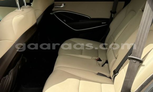 Acheter Import Voiture Hyundai Santa Fe Gris à Dakar, Dakar Acheter Import Voiture Hyundai Santa Fe Gris à Dakar, Dakar