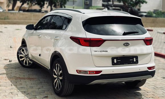 Buy Import Kia Sportage White Car in Dakar in Dakar Buy Import Kia Sportage White Car in Dakar in Dakar