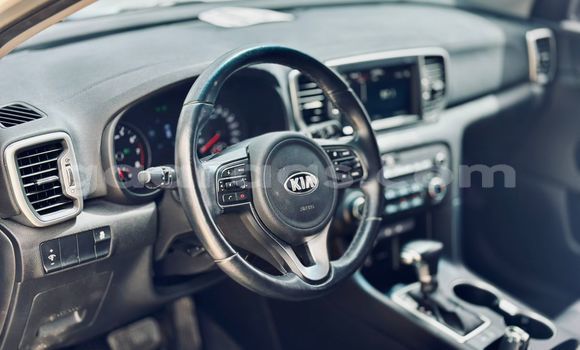 Buy Import Kia Sportage White Car in Dakar in Dakar Buy Import Kia Sportage White Car in Dakar in Dakar