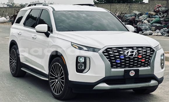 Buy Import Hyundai Grandeur White Car in Dakar in Dakar Buy Import Hyundai Grandeur White Car in Dakar in Dakar