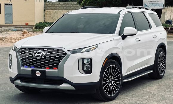 Buy Import Hyundai Grandeur White Car in Dakar in Dakar Buy Import Hyundai Grandeur White Car in Dakar in Dakar