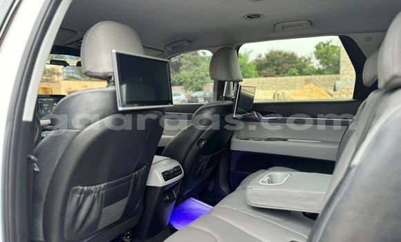 Buy Import Hyundai Grandeur White Car in Dakar in Dakar Buy Import Hyundai Grandeur White Car in Dakar in Dakar