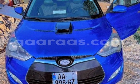 Buy Used Hyundai Veloster Blue Car in Dakar in Dakar Buy Used Hyundai Veloster Blue Car in Dakar in Dakar