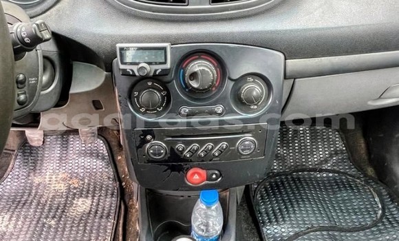 Acheter Occasion Voiture Renault Clio Gris à Dakar, Dakar Acheter Occasion Voiture Renault Clio Gris à Dakar, Dakar