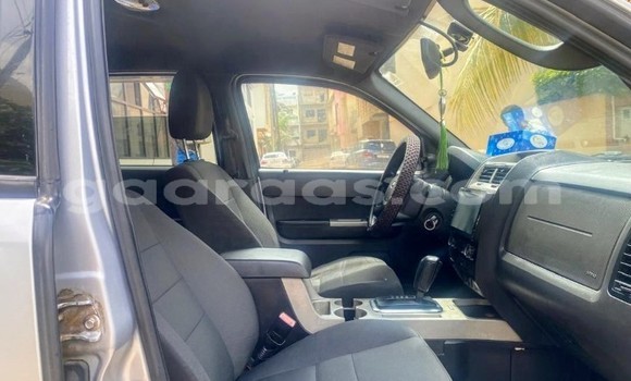 Buy Used Ford Escape Silver Car in Dakar in Dakar Buy Used Ford Escape Silver Car in Dakar in Dakar