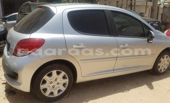 Acheter Occasion Voiture Peugeot 207 Gris à Dakar, Dakar Acheter Occasion Voiture Peugeot 207 Gris à Dakar, Dakar