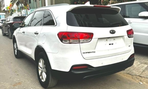Buy Used Kia Sorento White Car in Dakar in Dakar Buy Used Kia Sorento White Car in Dakar in Dakar