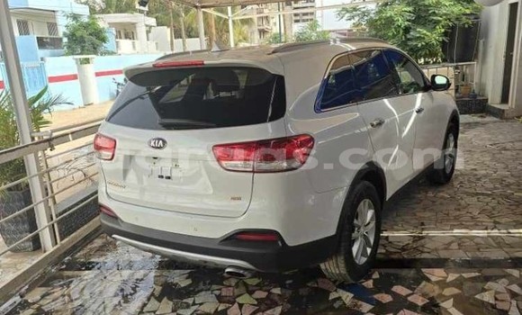 Buy Used Kia Sorento White Car in Dakar in Dakar Buy Used Kia Sorento White Car in Dakar in Dakar