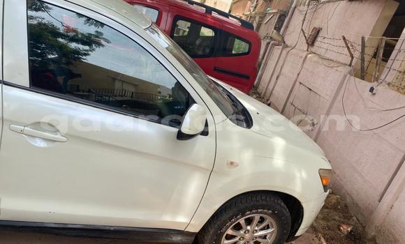 Dieundeu Occasion Mitsubishi RVR White Auto in Dakar in Dakar Dieundeu Occasion Mitsubishi RVR White Auto in Dakar in Dakar