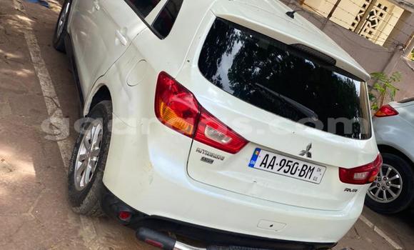 Dieundeu Occasion Mitsubishi RVR White Auto in Dakar in Dakar Dieundeu Occasion Mitsubishi RVR White Auto in Dakar in Dakar