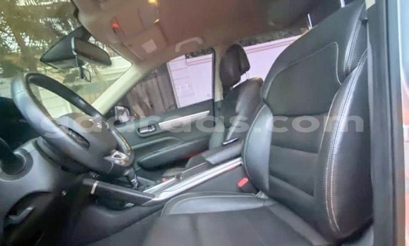 Dieundeu Occasion Renault Koleos Silver Auto in Dakar in Dakar Dieundeu Occasion Renault Koleos Silver Auto in Dakar in Dakar