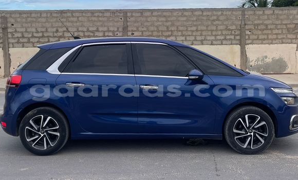 Buy Used Citroen C4 Picasso Blue Car in Dakar in Dakar Buy Used Citroen C4 Picasso Blue Car in Dakar in Dakar
