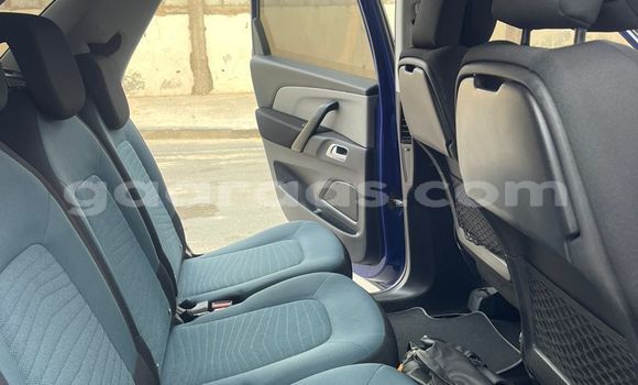 Buy Used Citroen C4 Picasso Blue Car in Dakar in Dakar Buy Used Citroen C4 Picasso Blue Car in Dakar in Dakar