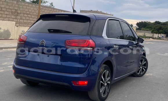 Buy Used Citroen C4 Picasso Blue Car in Dakar in Dakar Buy Used Citroen C4 Picasso Blue Car in Dakar in Dakar
