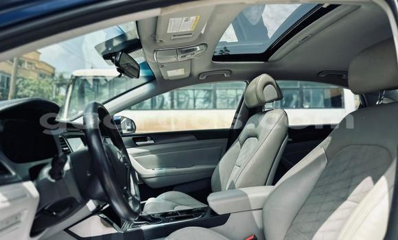 Acheter Import Voiture Hyundai Sonata Bleu à Dakar, Dakar Acheter Import Voiture Hyundai Sonata Bleu à Dakar, Dakar