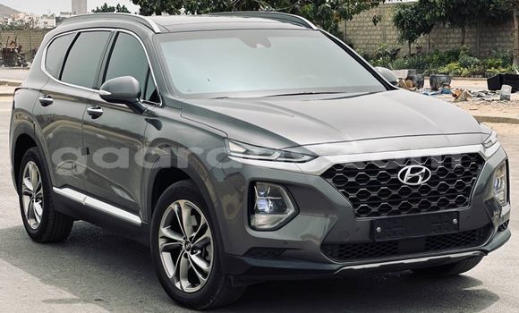 Buy Import Hyundai Santa Fe Silver Car in Dakar in Dakar Buy Import Hyundai Santa Fe Silver Car in Dakar in Dakar