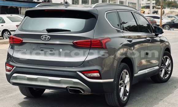 Buy Import Hyundai Santa Fe Silver Car in Dakar in Dakar Buy Import Hyundai Santa Fe Silver Car in Dakar in Dakar