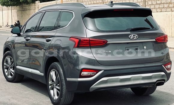 Buy Import Hyundai Santa Fe Silver Car in Dakar in Dakar Buy Import Hyundai Santa Fe Silver Car in Dakar in Dakar