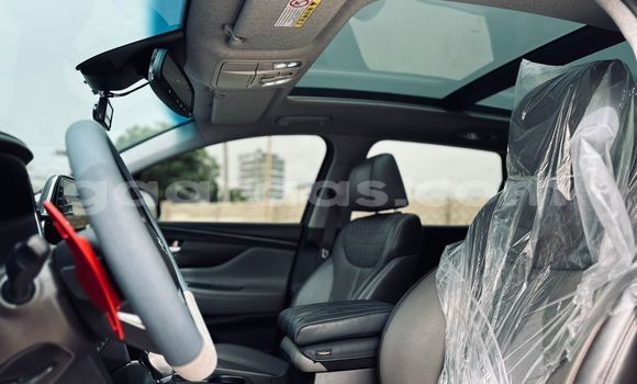 Buy Import Hyundai Santa Fe Silver Car in Dakar in Dakar Buy Import Hyundai Santa Fe Silver Car in Dakar in Dakar