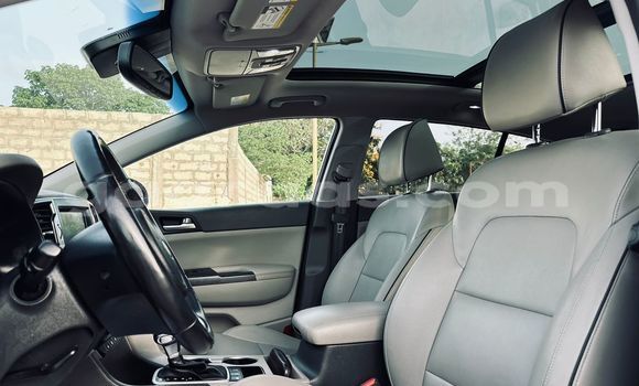 Buy Import Kia Sportage Silver Car in Dakar in Dakar Buy Import Kia Sportage Silver Car in Dakar in Dakar