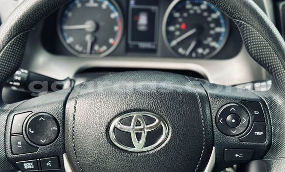 Buy Import Toyota RAV4 White Car in Dakar in Dakar Buy Import Toyota RAV4 White Car in Dakar in Dakar