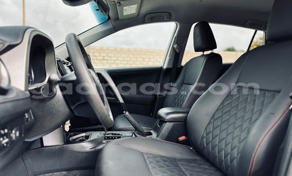 Buy Import Toyota RAV4 White Car in Dakar in Dakar Buy Import Toyota RAV4 White Car in Dakar in Dakar