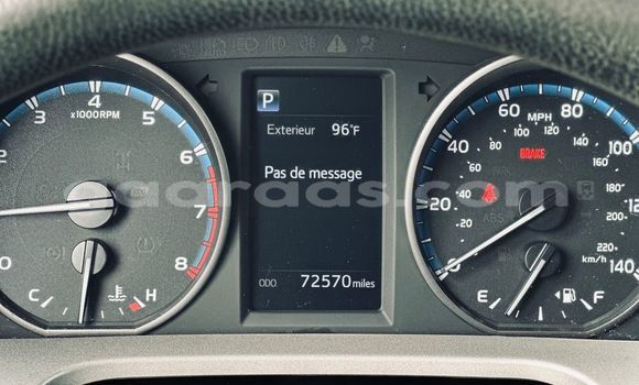 Buy Import Toyota RAV4 White Car in Dakar in Dakar Buy Import Toyota RAV4 White Car in Dakar in Dakar