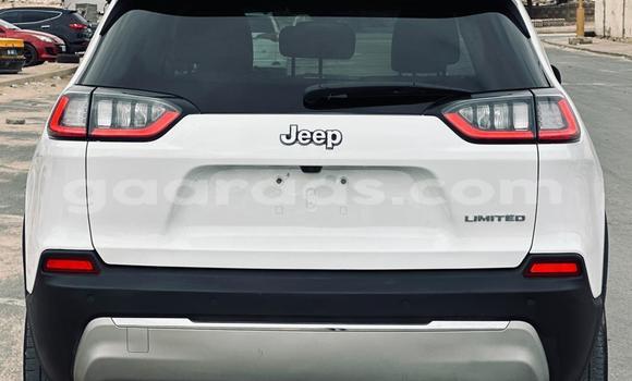 Dieundeu Imported Jeep Cherokee White Auto in Dakar in Dakar Dieundeu Imported Jeep Cherokee White Auto in Dakar in Dakar
