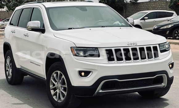 Buy Import Jeep Grand Cherokee White Car in Dakar in Dakar Buy Import Jeep Grand Cherokee White Car in Dakar in Dakar