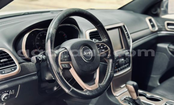 Buy Import Jeep Grand Cherokee White Car in Dakar in Dakar Buy Import Jeep Grand Cherokee White Car in Dakar in Dakar