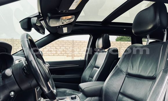 Buy Import Jeep Grand Cherokee White Car in Dakar in Dakar Buy Import Jeep Grand Cherokee White Car in Dakar in Dakar