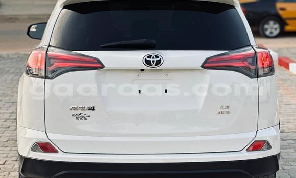 Buy Import Toyota RAV4 White Car in Dakar in Dakar Buy Import Toyota RAV4 White Car in Dakar in Dakar