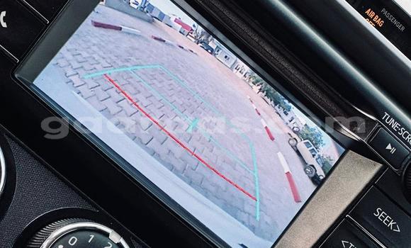 Buy Import Toyota RAV4 White Car in Dakar in Dakar Buy Import Toyota RAV4 White Car in Dakar in Dakar