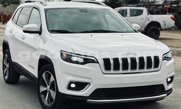 Buy Import Jeep Cherokee White Car in Dakar in Dakar Buy Import Jeep Cherokee White Car in Dakar in Dakar