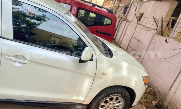 Acheter Occasion Voiture Mitsubishi RVR Blanc à Dakar, Dakar Acheter Occasion Voiture Mitsubishi RVR Blanc à Dakar, Dakar