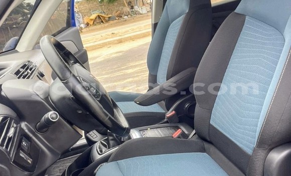 Dieundeu Occasion Citroen C4 Picasso Blue Auto in Dakar in Dakar Dieundeu Occasion Citroen C4 Picasso Blue Auto in Dakar in Dakar