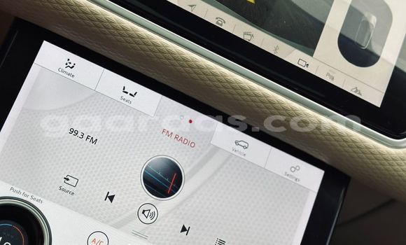 Dieundeu Imported Range Rover Range Rover White Auto in Dakar in Dakar Dieundeu Imported Range Rover Range Rover White Auto in Dakar in Dakar