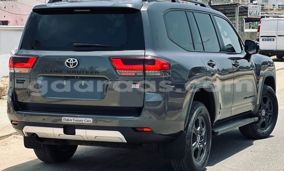 Acheter Import Voiture Toyota Land Cruiser Gris à Dakar, Dakar Acheter Import Voiture Toyota Land Cruiser Gris à Dakar, Dakar