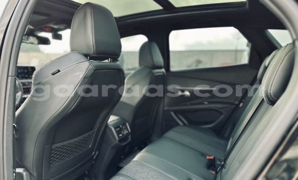 Buy Import Peugeot 3008 Black Car in Dakar in Dakar Buy Import Peugeot 3008 Black Car in Dakar in Dakar