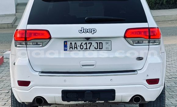 Buy Import Jeep Grand Cherokee White Car in Dakar in Dakar Buy Import Jeep Grand Cherokee White Car in Dakar in Dakar