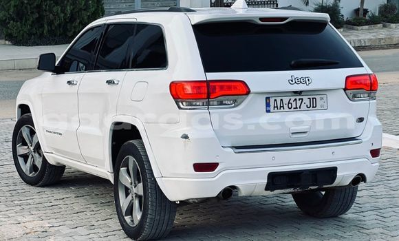 Buy Import Jeep Grand Cherokee White Car in Dakar in Dakar Buy Import Jeep Grand Cherokee White Car in Dakar in Dakar