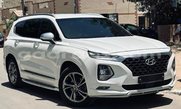 Buy Import Hyundai Santa Fe White Car in Dakar in Dakar Buy Import Hyundai Santa Fe White Car in Dakar in Dakar