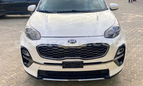 Dieundeu Occasion Kia Sportage White Auto in Dakar in Dakar Dieundeu Occasion Kia Sportage White Auto in Dakar in Dakar
