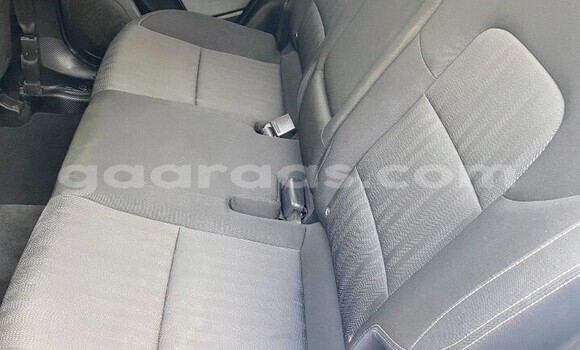 Dieundeu Occasion Kia Sportage White Auto in Dakar in Dakar Dieundeu Occasion Kia Sportage White Auto in Dakar in Dakar