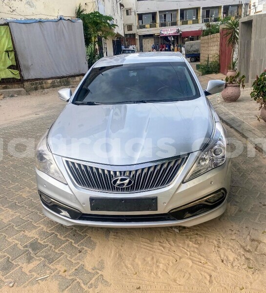 Big with watermark hyundai grandeur dakar dakar 22777