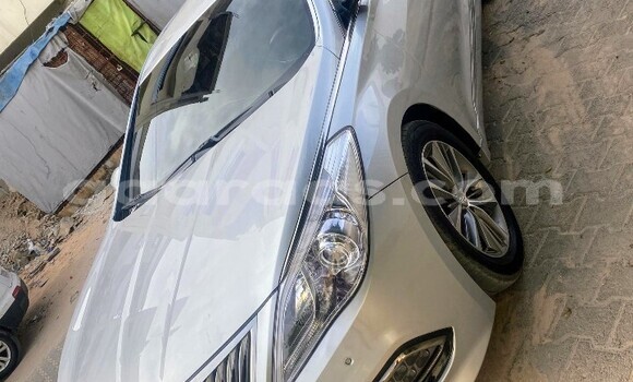 Dieundeu Occasion Hyundai Grandeur Silver Auto in Dakar in Dakar Dieundeu Occasion Hyundai Grandeur Silver Auto in Dakar in Dakar