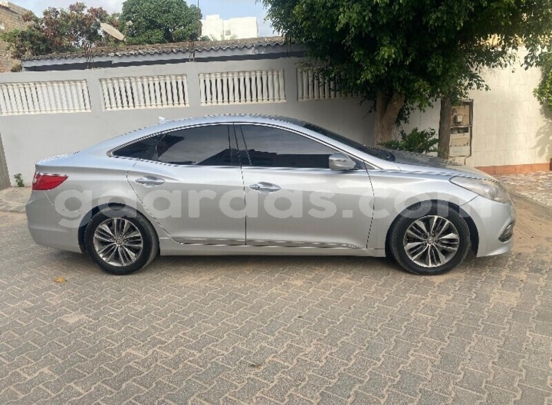 Big with watermark hyundai grandeur dakar dakar 22777