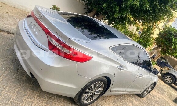 Dieundeu Occasion Hyundai Grandeur Silver Auto in Dakar in Dakar Dieundeu Occasion Hyundai Grandeur Silver Auto in Dakar in Dakar