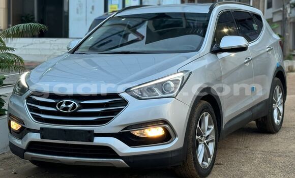 Acheter Import Voiture Hyundai Santa Fe Gris à Dakar, Dakar Acheter Import Voiture Hyundai Santa Fe Gris à Dakar, Dakar