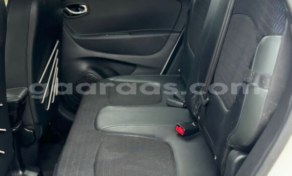 Dieundeu Imported Renault Kaptur White Auto in Dakar in Dakar Dieundeu Imported Renault Kaptur White Auto in Dakar in Dakar